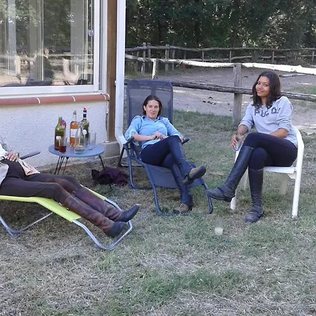 Ferme Equestre Des Abrons Tatil Evi *